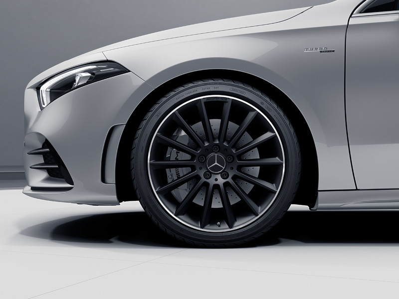 《Mercedes-AMG A 35 Race Edition》義大利專屬特仕熱血登場 《Mercedes-AMG A 35 Race Edition》義大利專屬特仕熱血登場