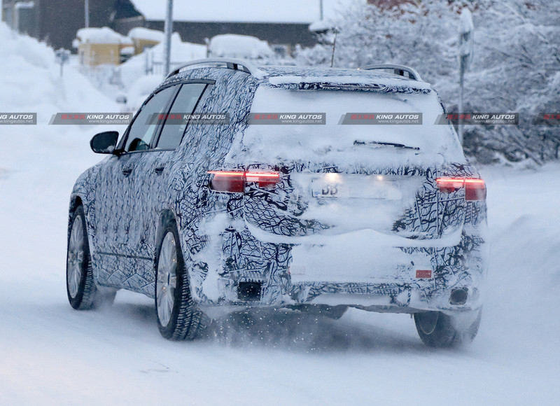 雪地奔馳測試中 全新《Mercedes-AMG GLB 35》偽裝測試車再次現身 雪地奔馳測試中 全新《Mercedes-AMG GLB 35》偽裝測試車再次現身