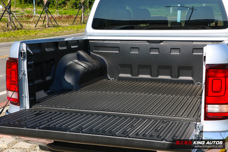 【國王BUY駕】《Volkswagen Amarok V6》值得購買的理由? 【國王BUY駕】《Volkswagen Amarok V6》值得購買的理由?