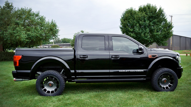 重口味美式特調 《Ford F-150 Harley-Davidson》亮相 重口味美式特調 《Ford F-150 Harley-Davidson》亮相