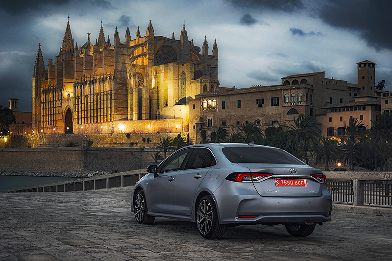預覽國產Altis樣貌 歐規新型《Toyota Corolla Sedan》產品資訊完整公佈 預覽國產Altis樣貌 歐規新型《Toyota Corolla Sedan》產品資訊完整公佈
