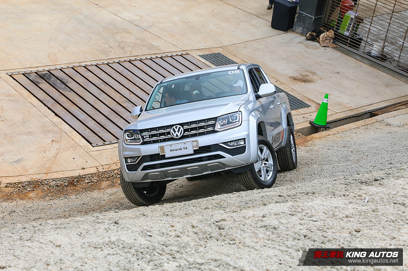 強悍霸道─《Volkswagen Amarok V6》麗寶越野賽道試駕體驗 強悍霸道─《Volkswagen Amarok V6》麗寶越野賽道試駕體驗