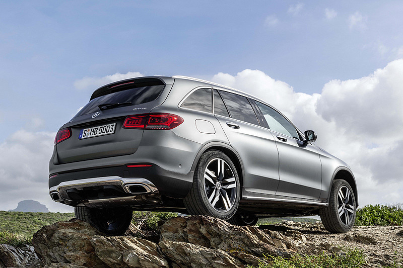裡外大幅更新 小改款《Mercedes-Benz GLC》正式亮相 裡外大幅更新 小改款《Mercedes-Benz GLC》正式亮相