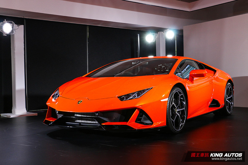 《Lamborghini Huracán Evo》巡展車搶先抵臺 預計2019年年中正式在臺發表 《Lamborghini Huracán Evo》巡展車搶先抵臺 預計2019年年中正式在臺發表