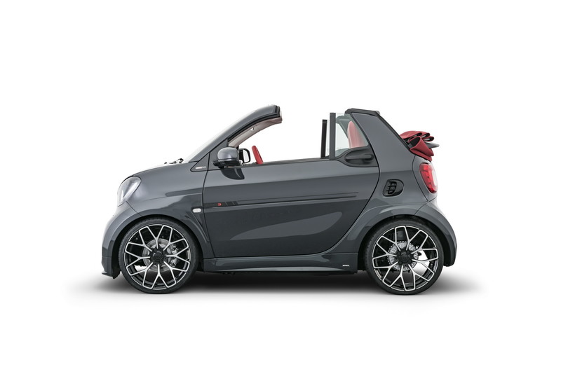 《Brabus Ultimate E Shadow Edition》限量新作日內瓦動感現身 《Brabus Ultimate E Shadow Edition》限量新作日內瓦動感現身