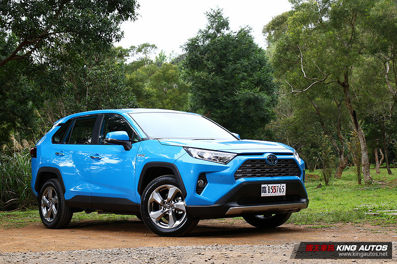 令人兩難的抉擇 Toyota Rav4 Hybrid 旗艦版試駕報導 國王車訊kingautos