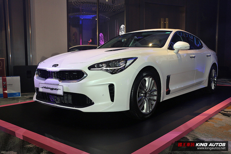 小改《Kia Sorento》139.9萬起上市 《Stinger》推139.9萬元入門後驅車型 小改《Kia Sorento》139.9萬起上市 《Stinger》推139.9萬元入門後驅車型