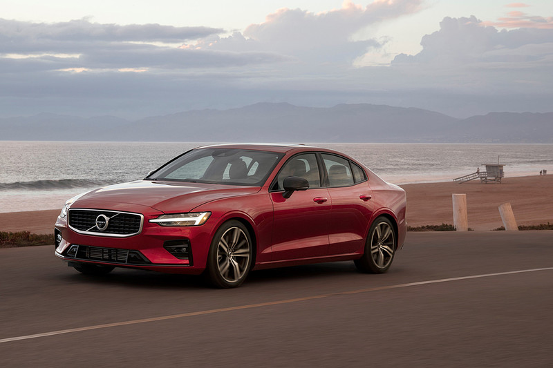 酒駕怎麼防?《Volvo》將透過車內攝影機監控駕駛是否酒駕 酒駕怎麼防?《Volvo》將透過車內攝影機監控駕駛是否酒駕