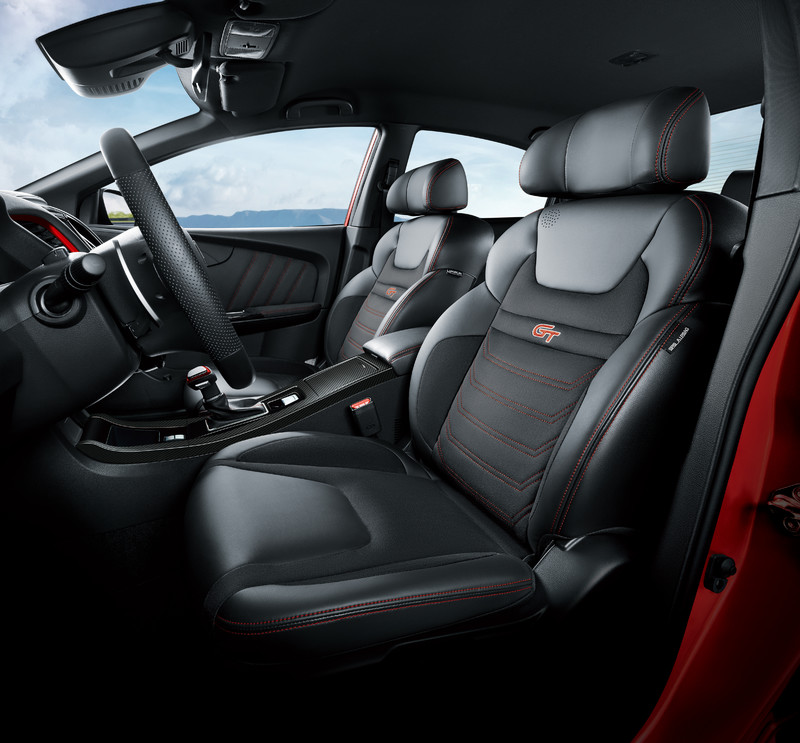 預定五月上市 《Luxgen S5 GT/GT225》預賞活動開跑 預定五月上市 《Luxgen S5 GT/GT225》預賞活動開跑