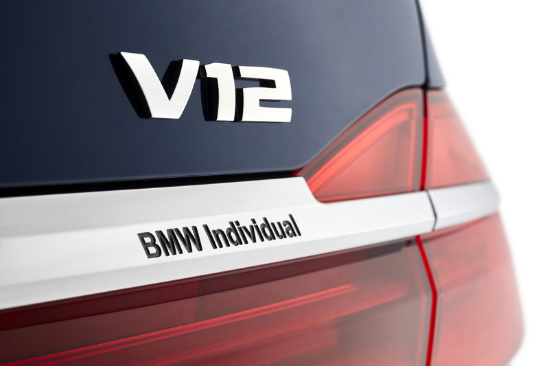 《BMW》表示2023年後V12引擎將面臨存亡挑戰 《BMW》表示2023年後V12引擎將面臨存亡挑戰