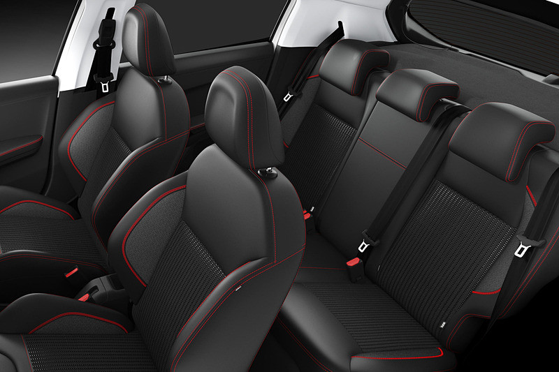 《Peugeot 208 GT Line Black Pack》酷黑勁裝日本特仕上身 《Peugeot 208 GT Line Black Pack》酷黑勁裝日本特仕上身