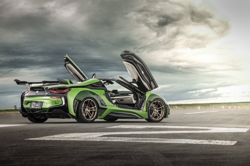 日本改裝廠出手 《EVO i8s E.N.ARMY eDITION》展現日式競技風 日本改裝廠出手 《EVO i8s E.N.ARMY eDITION》展現日式競技風