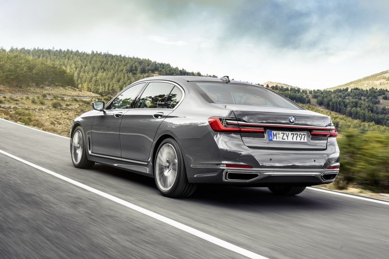 小改款《BMW 7 Series》預約6月在台發表 確認導入750Li xDrive等六款車型 小改款《BMW 7 Series》預約6月在台發表 確認導入750Li xDrive等六款車型