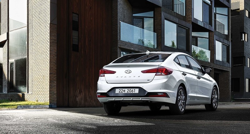 2019年式《Hyundai Avante》發表 韓版《Elantra》戰力升級 2019年式《Hyundai Avante》發表 韓版《Elantra》戰力升級