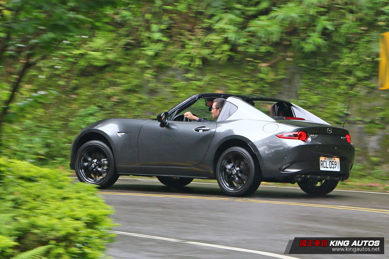 開到懷疑人生 ─ 2019年式《Mazda MX-5 RF》試駕報導 開到懷疑人生 ─ 2019年式《Mazda MX-5 RF》試駕報導