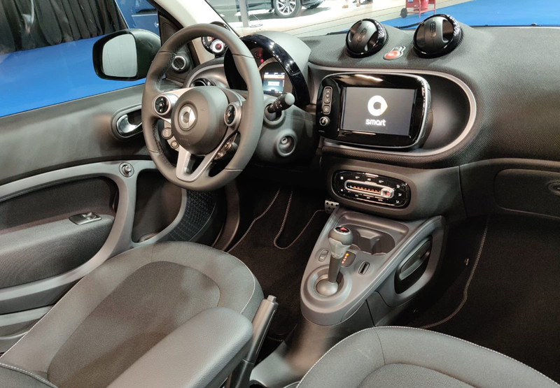 《smart EQ fortwo Ushuaïa Limited Edition》西班牙限量特仕聯名渡假飯店 《smart EQ fortwo Ushuaïa Limited Edition》西班牙限量特仕聯名渡假飯店