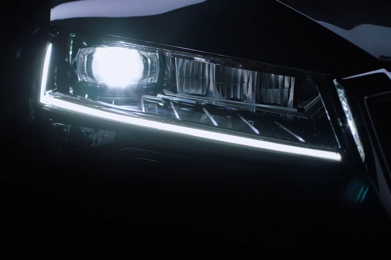 《Škoda》揭示小改《Superb》照明系統細節 首度提供矩陣式LED頭燈選項 《Škoda》揭示小改《Superb》照明系統細節 首度提供矩陣式LED頭燈選項