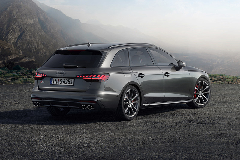 《Audi A4》家族小改款正式曝光 《S4》家族首搭TDI柴油動力 《Audi A4》家族小改款正式曝光 《S4》家族首搭TDI柴油動力