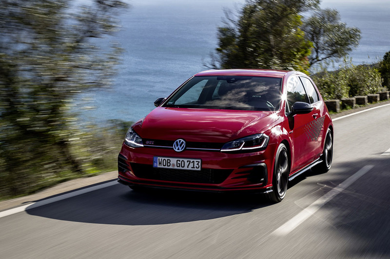 《Volkswagen Golf GTI TCR》展間172.8萬元收單 限量100輛預計第四季抵臺 《Volkswagen Golf GTI TCR》展間172.8萬元收單 限量100輛預計第四季抵臺