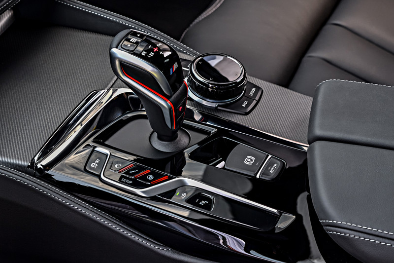 太犯規 《BMW M5 Competition》馬力機實測飆出617匹輪馬力 太犯規 《BMW M5 Competition》馬力機實測飆出617匹輪馬力