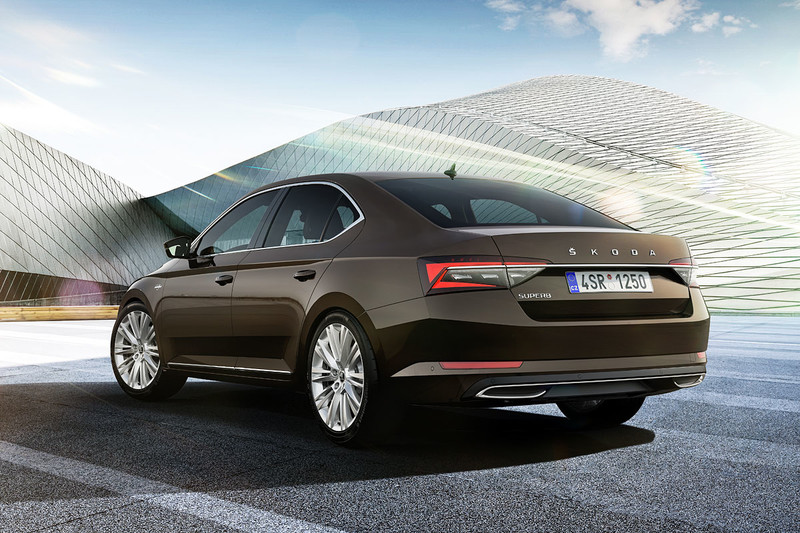 《Škoda Superb》小改款發表 《Superb iV》油電動力同步現身 《Škoda Superb》小改款發表 《Superb iV》油電動力同步現身