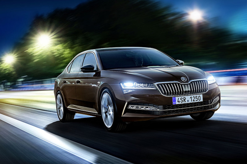 《Škoda Superb》小改款發表 《Superb iV》油電動力同步現身 《Škoda Superb》小改款發表 《Superb iV》油電動力同步現身