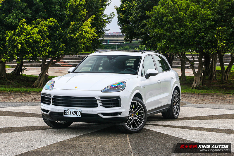 電動化是一種生活態度─《Porsche Cayenne E-Hybrid》試駕報導 電動化是一種生活態度─《Porsche Cayenne E-Hybrid》試駕報導