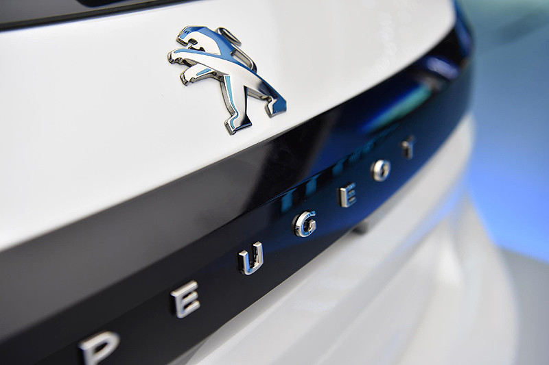 《Peugeot e-208》原型車參與英國新能源載具活動 新車同步展開預售 《Peugeot e-208》原型車參與英國新能源載具活動 新車同步展開預售