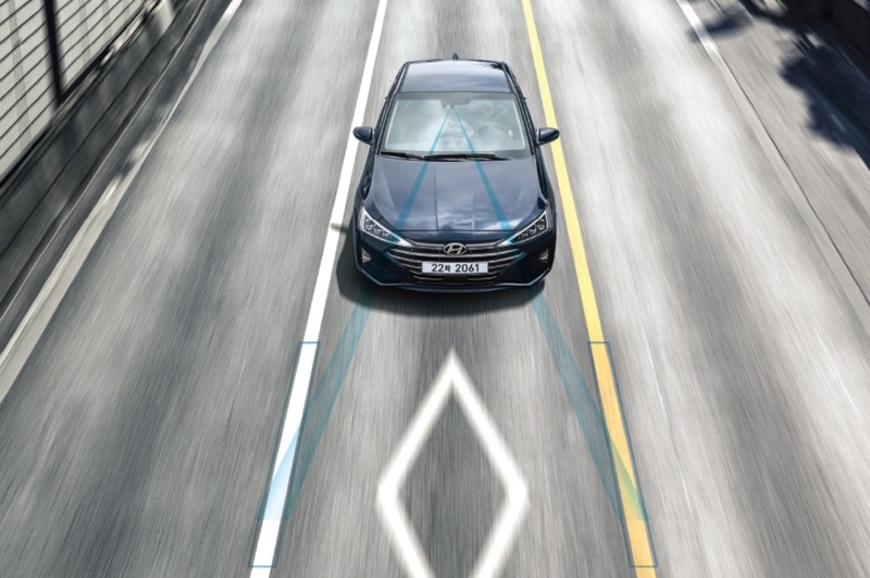 小改《Hyundai Elantra Sport》率先揭露油耗 確認6/26與小改《Elantra》同步發表 小改《Hyundai Elantra Sport》率先揭露油耗 確認6/26與小改《Elantra》同步發表