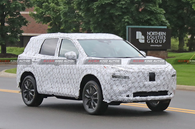 新世代《Nissan X-Trail》偽裝車現蹤 最快有望年底現身 新世代《Nissan X-Trail》偽裝車現蹤 最快有望年底現身