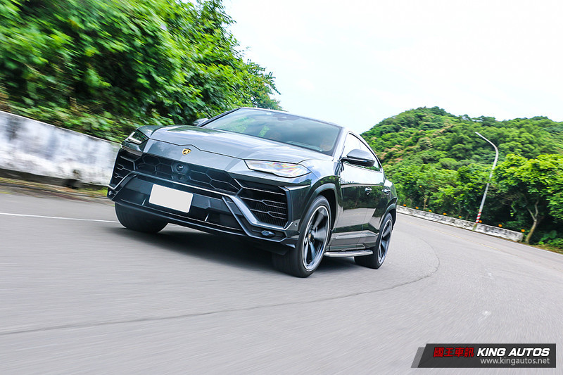 牛脾氣野孩子─《Lamborghini Urus》試駕報導 牛脾氣野孩子─《Lamborghini Urus》試駕報導