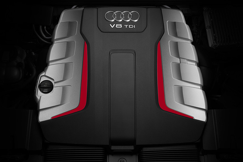 《Audi SQ8 TDI》英國搶先曝光 柴油電子渦輪爆發435匹最大馬力 《Audi SQ8 TDI》英國搶先曝光 柴油電子渦輪爆發435匹最大馬力