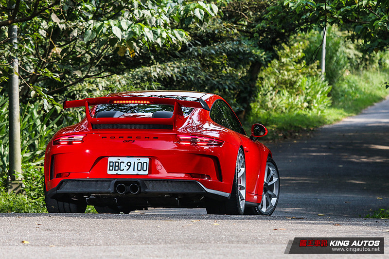 激發玩興─《Porsche 911 GT3》試駕報導 激發玩興─《Porsche 911 GT3》試駕報導