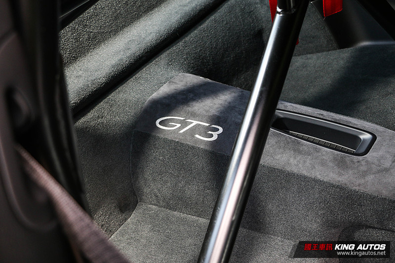 激發玩興─《Porsche 911 GT3》試駕報導 激發玩興─《Porsche 911 GT3》試駕報導
