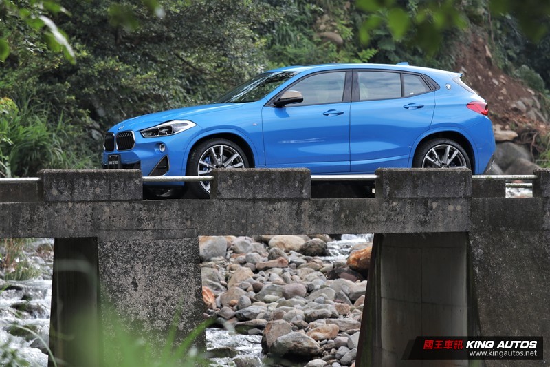 鋼砲魂小休旅─《BMW X2 M35i》試駕報導 鋼砲魂小休旅─《BMW X2 M35i》試駕報導