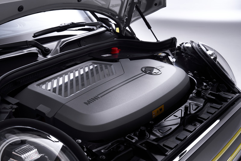 電力四射 《MINI》首款電動車《Cooper SE》正式發表 電力四射 《MINI》首款電動車《Cooper SE》正式發表