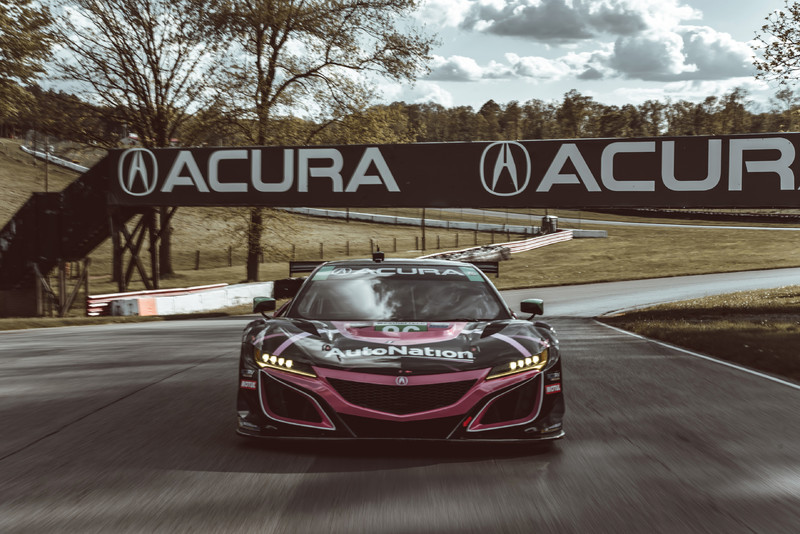 系出同源 《Acura NSX》與《NSX GT3 Evo》正面對決 系出同源 《Acura NSX》與《NSX GT3 Evo》正面對決