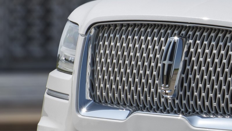 2020年式《Lincoln Navigator》網路現身 旗艦休旅再進化 2020年式《Lincoln Navigator》網路現身 旗艦休旅再進化