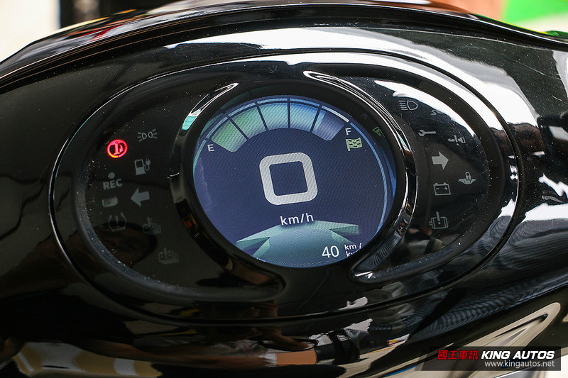 《emoving iE125》開價7.38萬起上市 首搭快充規格續航力可達155公里 《emoving iE125》開價7.38萬起上市 首搭快充規格續航力可達155公里