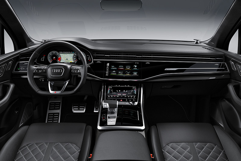 跟隨《Audi Q7》披掛新衣 《SQ7 TDI》小改款現身亮相 跟隨《Audi Q7》披掛新衣 《SQ7 TDI》小改款現身亮相
