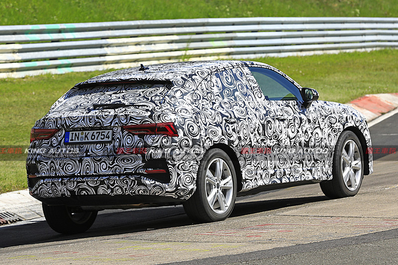 《Audi Q3 Sportback》設計師現身預告 確定本週全球首演 《Audi Q3 Sportback》設計師現身預告 確定本週全球首演
