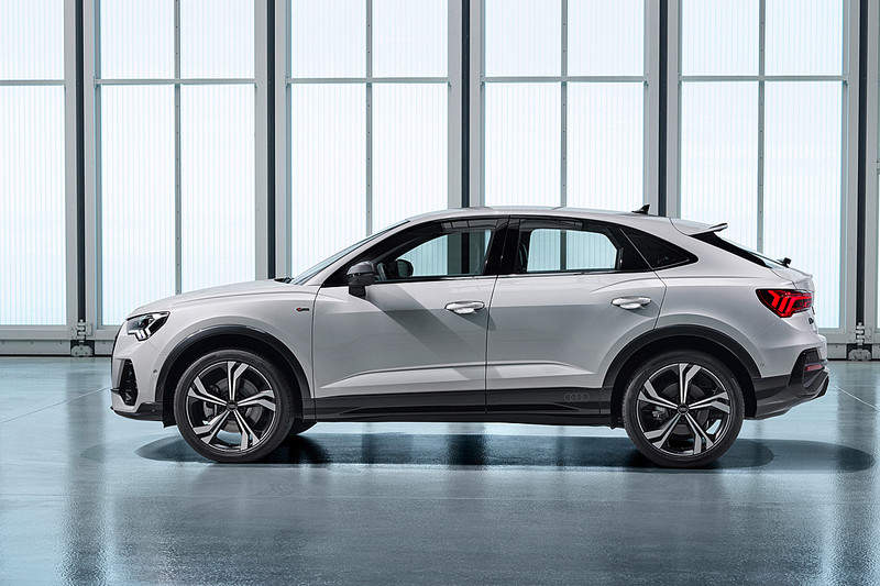 《Audi Q3 Sportback》現身亮相加入小型豪華SUV Coupé戰局 臺灣正評估引進可能 《Audi Q3 Sportback》現身亮相加入小型豪華SUV Coupé戰局 臺灣正評估引進可能