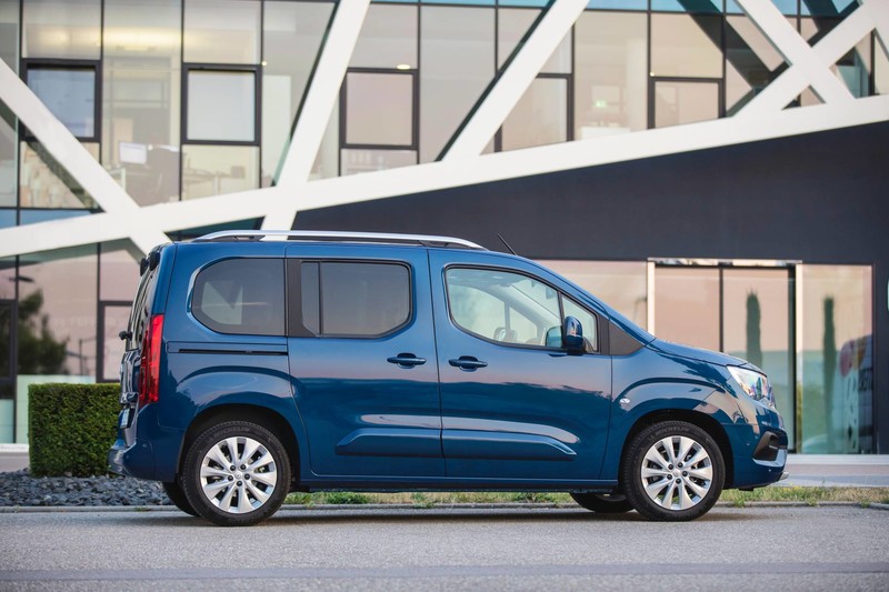 《Opel Combo Life》全新1.2T+8AT動力組合歐洲登場 《Opel Combo Life》全新1.2T+8AT動力組合歐洲登場