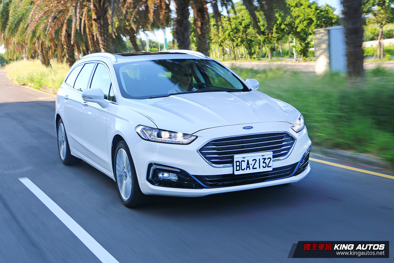 重拾戰力只差全速域 ─ 小改款《Ford Mondeo Wagon》試駕報導 重拾戰力只差全速域 ─ 小改款《Ford Mondeo Wagon》試駕報導