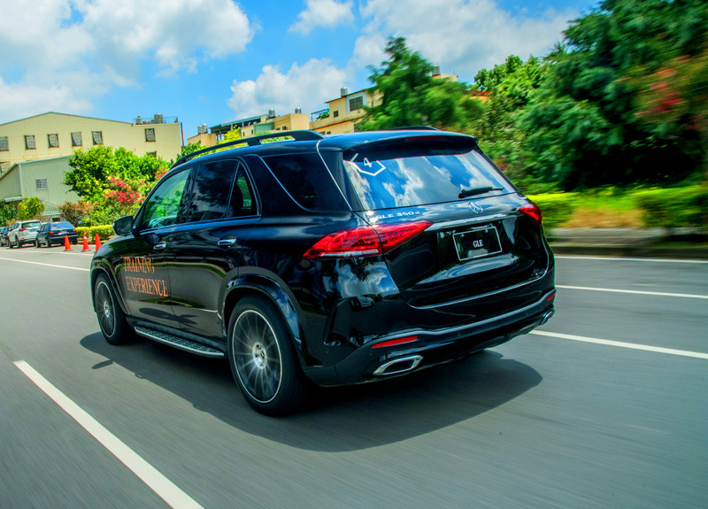 持續創新、不停優化,才值得您選擇。The New Mercedes-Benz GLE 持續創新、不停優化,才值得您選擇。The New Mercedes-Benz GLE