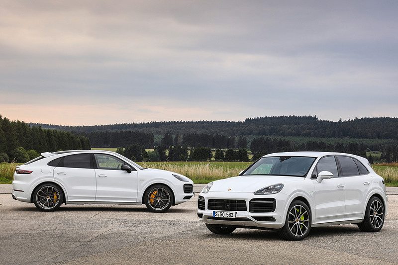 《Porsche Cayenne》與《Cayenne Coupé》補齊油電動力 Turbo S E-Hybrid強勢入駐 《Porsche Cayenne》與《Cayenne Coupé》補齊油電動力 Turbo S E-Hybrid強勢入駐