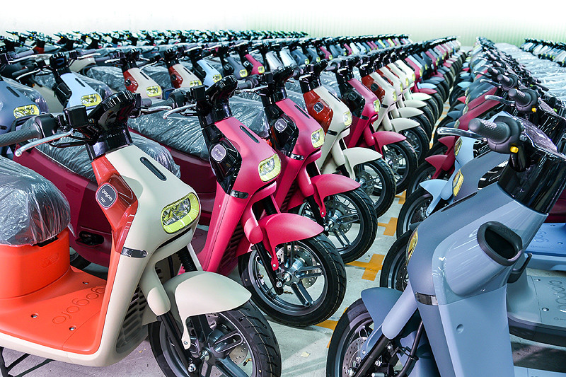 網路聲量加持 《Gogoro 3 Series》持續帶動品牌業績成長 網路聲量加持 《Gogoro 3 Series》持續帶動品牌業績成長