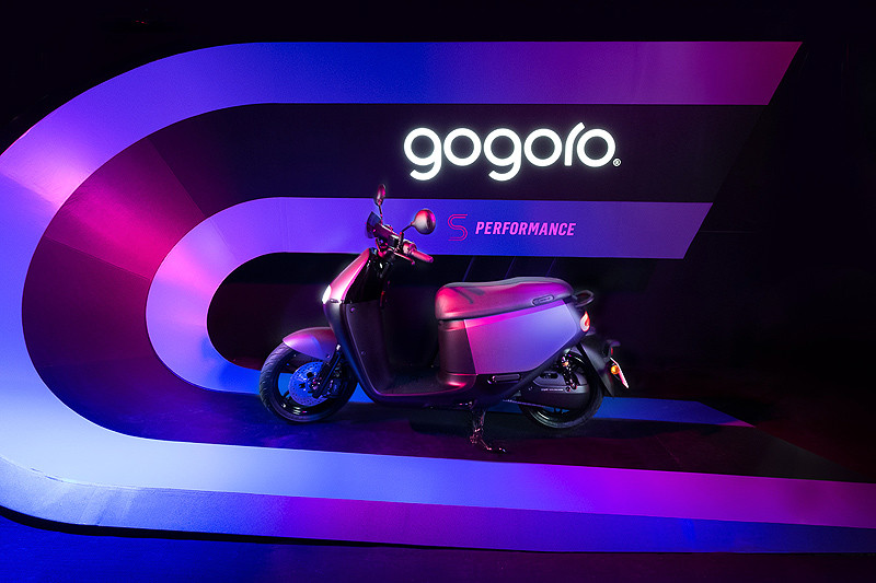 含補助最低71,980元起 《Gogoro S2 ABS》挾光譜靛新車色追加上市 含補助最低71,980元起 《Gogoro S2 ABS》挾光譜靛新車色追加上市