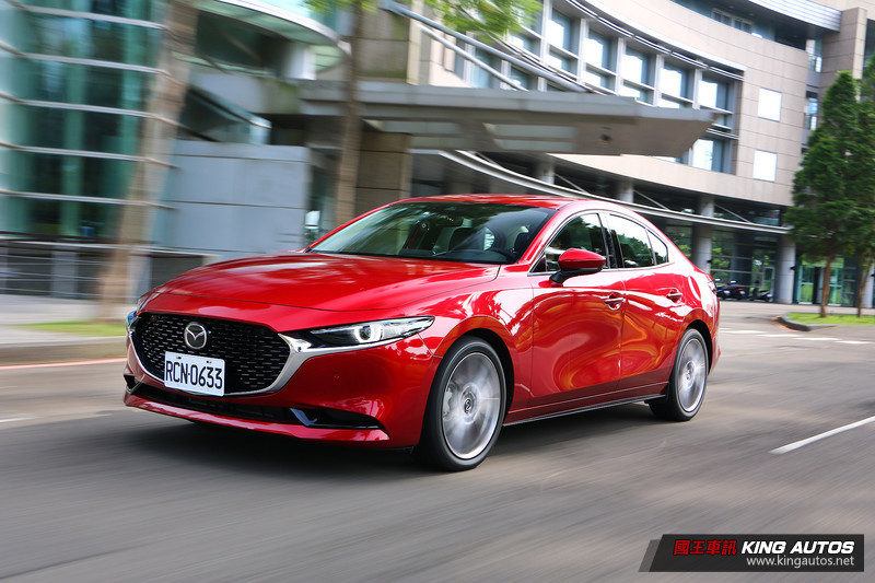 成熟時機 ─ 新世代《Mazda3》四門旗艦型試駕報導 成熟時機 ─ 新世代《Mazda3》四門旗艦型試駕報導