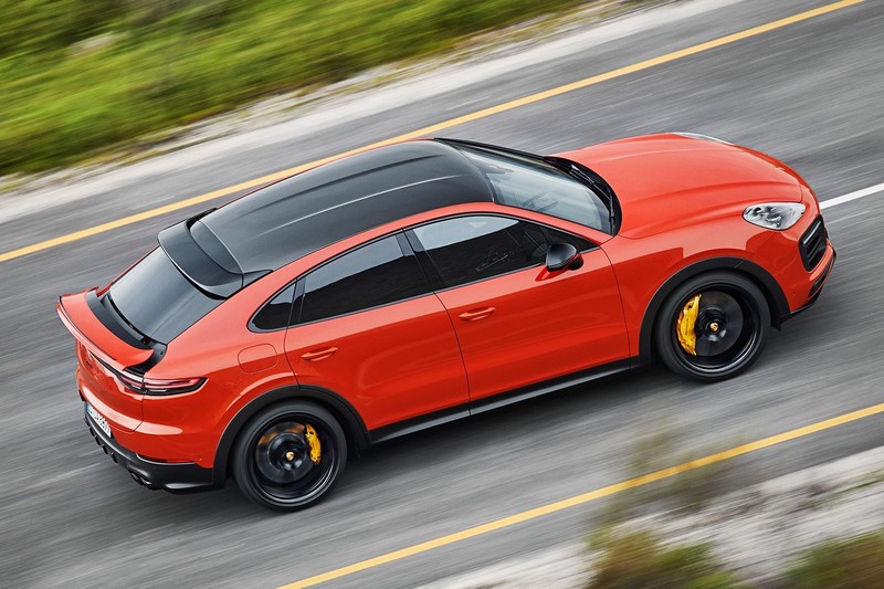 370萬有找 《Porsche Cayenne Coupé》翹臀登台 370萬有找 《Porsche Cayenne Coupé》翹臀登台